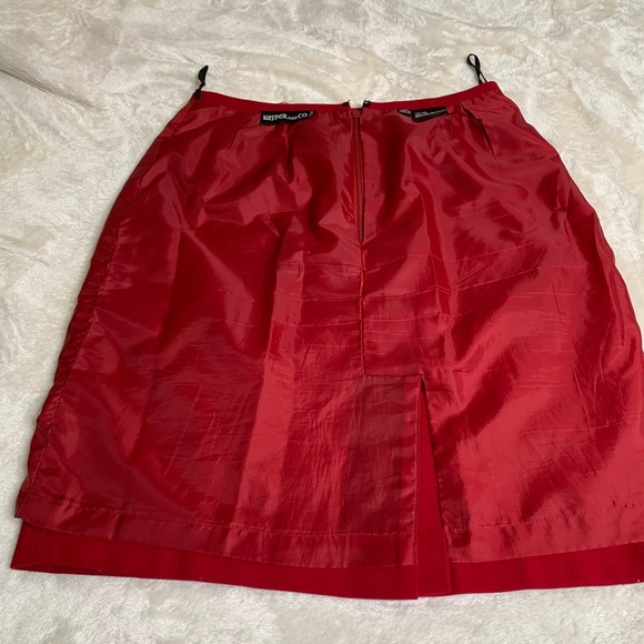 Red Wool Kasper Skirt - Picture 4 of 6